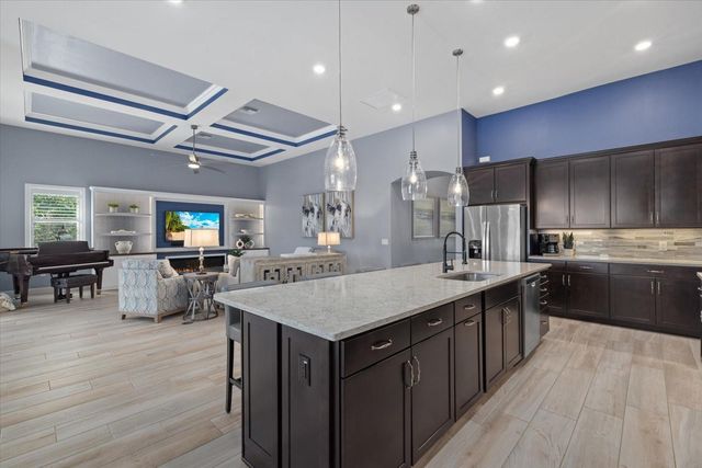 12105 SEABROOK AVENUE, Bradenton, FL 34211