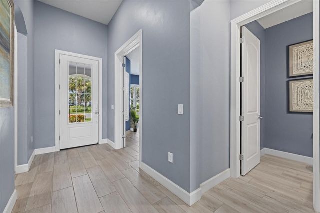12105 SEABROOK AVENUE, Bradenton, FL 34211