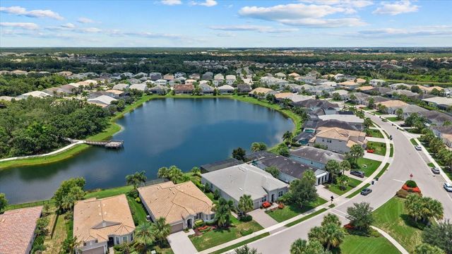 12105 SEABROOK AVENUE, Bradenton, FL 34211