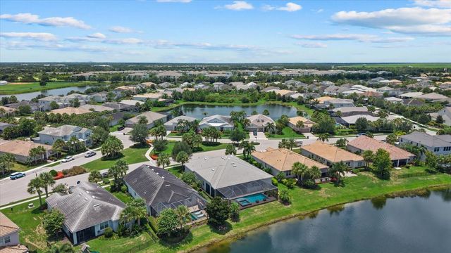 12105 SEABROOK AVENUE, Bradenton, FL 34211