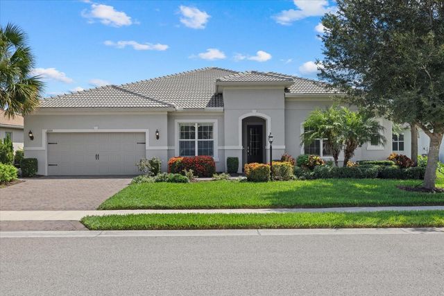 12105 SEABROOK AVENUE, Bradenton, FL 34211