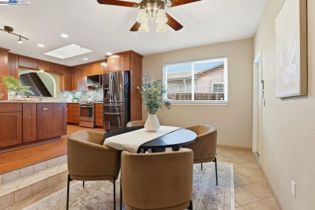 7767 Burnham Way, Dublin, CA 94568