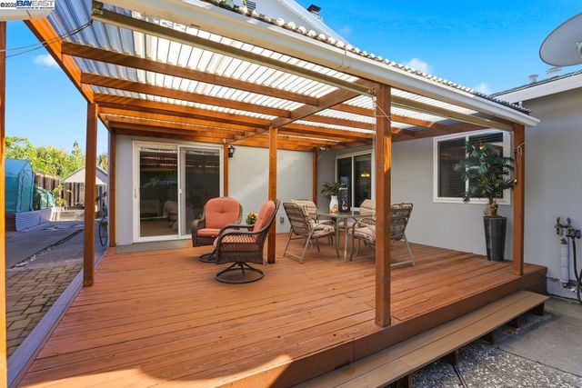 7767 Burnham Way, Dublin, CA 94568