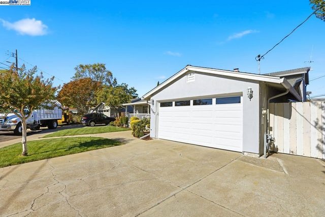 7767 Burnham Way, Dublin, CA 94568