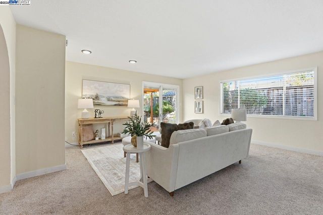 7767 Burnham Way, Dublin, CA 94568