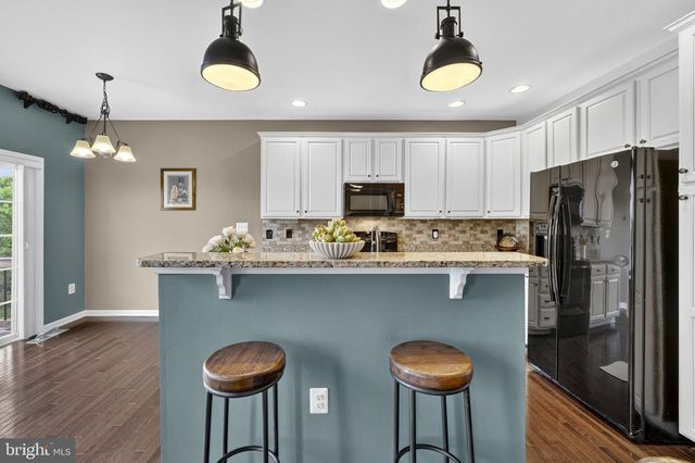 206 CROFT SQ, Purcellville, VA 20132