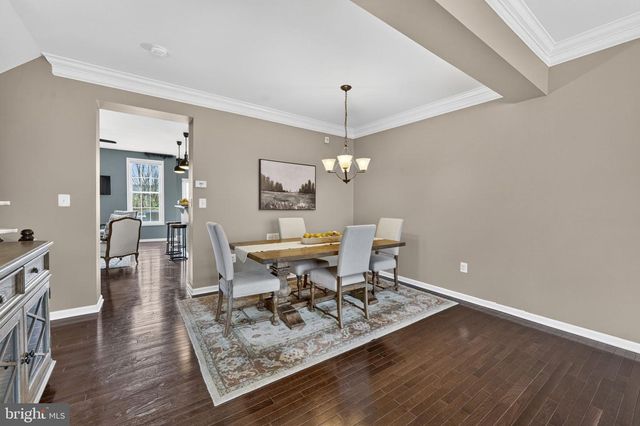 206 CROFT SQ, Purcellville, VA 20132