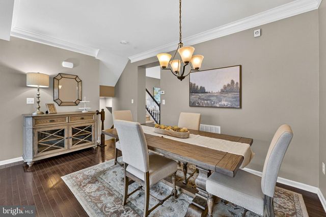 206 CROFT SQ, Purcellville, VA 20132