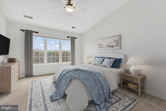 206 CROFT SQ, Purcellville, VA 20132