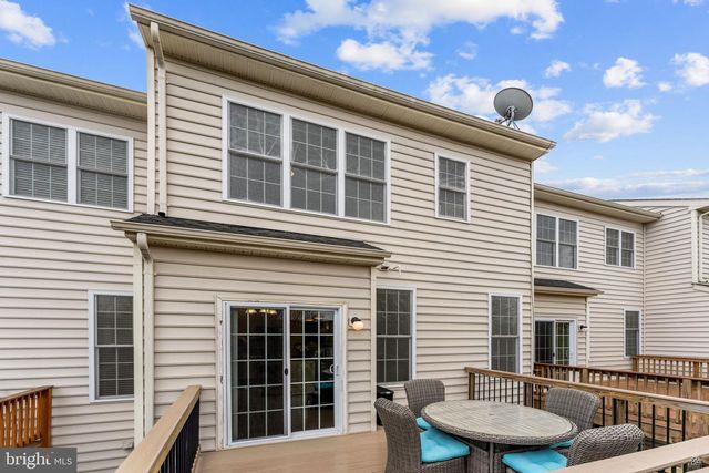 206 CROFT SQ, Purcellville, VA 20132
