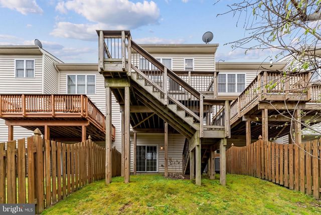 206 CROFT SQ, Purcellville, VA 20132