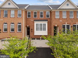 206 CROFT SQ, Purcellville, VA 20132