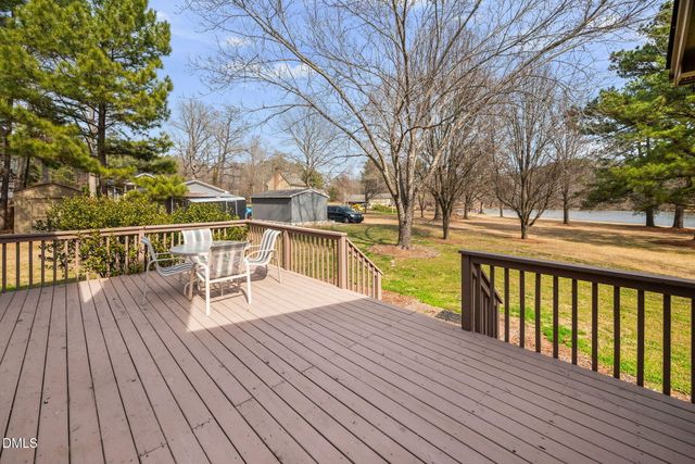 631 Cross Link Drive, Angier, NC 27501