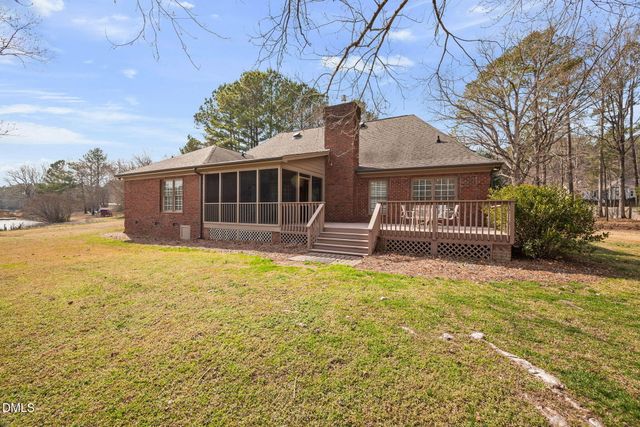 631 Cross Link Drive, Angier, NC 27501