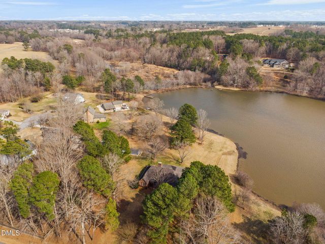 631 Cross Link Drive, Angier, NC 27501