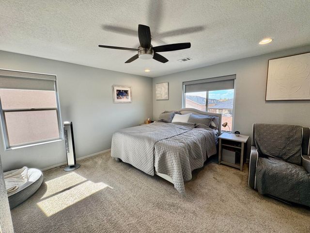 127 Prism Avenue SW, Rio Rancho, NM 87124