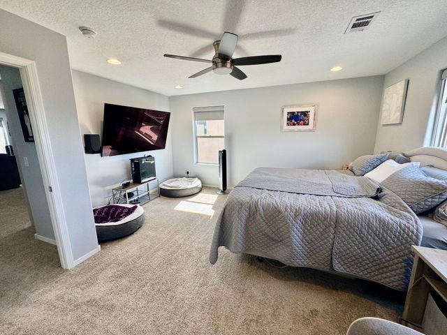 127 Prism Avenue SW, Rio Rancho, NM 87124