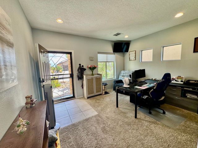 127 Prism Avenue SW, Rio Rancho, NM 87124