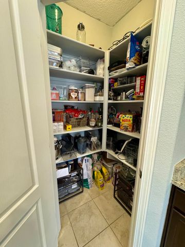 127 Prism Avenue SW, Rio Rancho, NM 87124