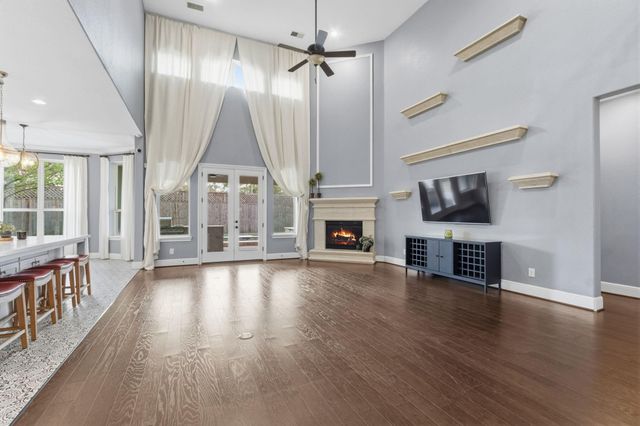 15723 Lake Iris Drive, Houston, TX 77070