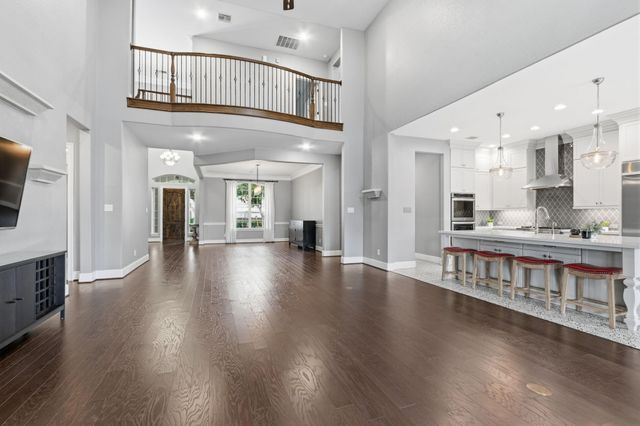 15723 Lake Iris Drive, Houston, TX 77070