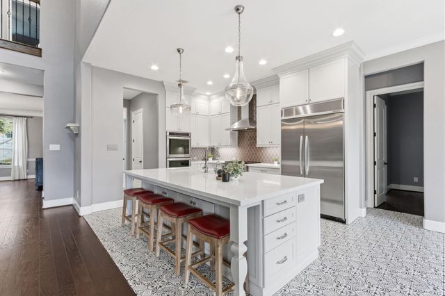 15723 Lake Iris Drive, Houston, TX 77070