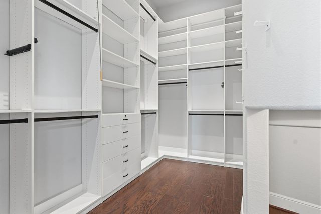 15723 Lake Iris Drive, Houston, TX 77070