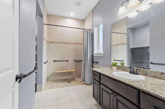 15723 Lake Iris Drive, Houston, TX 77070