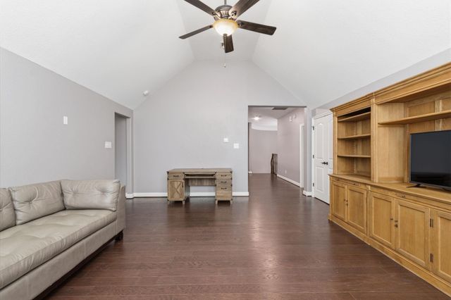 15723 Lake Iris Drive, Houston, TX 77070