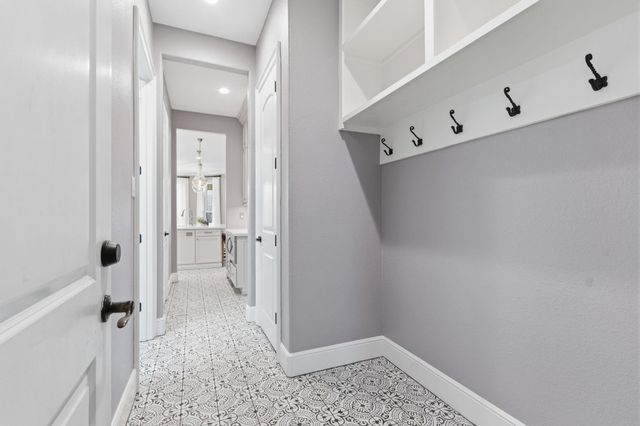 15723 Lake Iris Drive, Houston, TX 77070