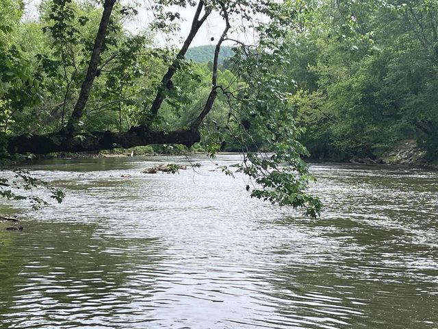 398 Smokeford Road, Murphy, NC 28906