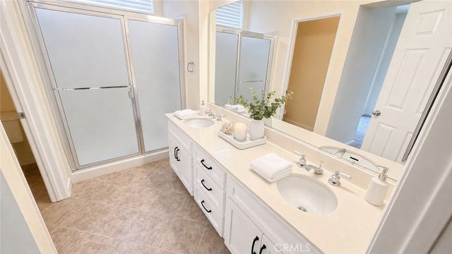 2900 Via Toscana 104, Corona, CA 92879