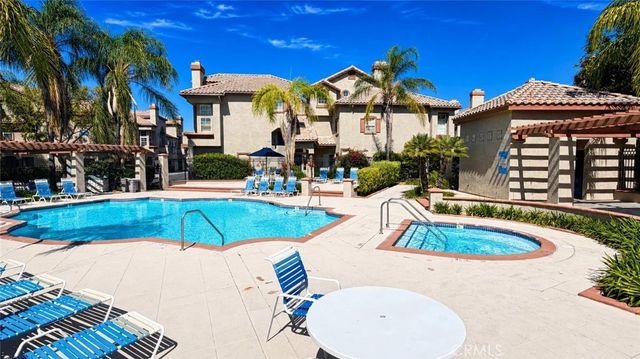 2900 Via Toscana 104, Corona, CA 92879