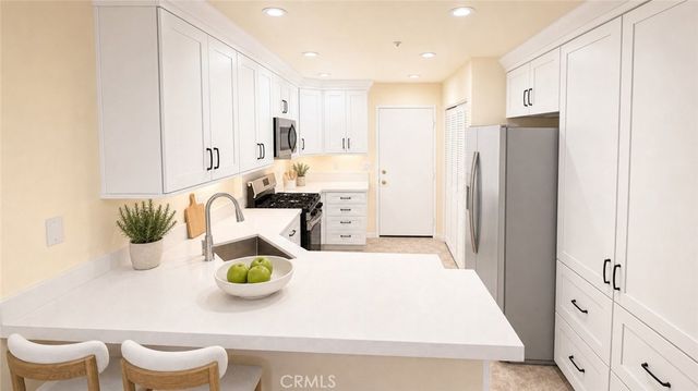 2900 Via Toscana 104, Corona, CA 92879