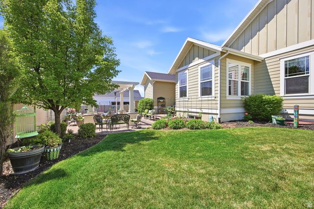 423 N JOSEPH ACRES RD, Kaysville, UT 84037