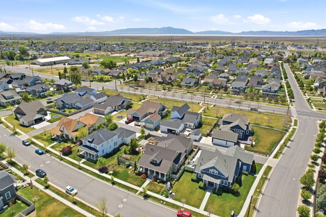423 N JOSEPH ACRES RD, Kaysville, UT 84037