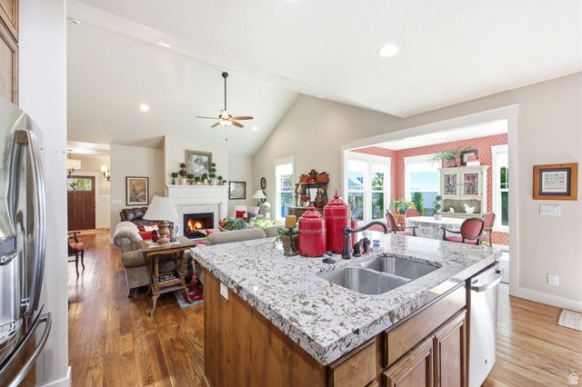 423 N JOSEPH ACRES RD, Kaysville, UT 84037