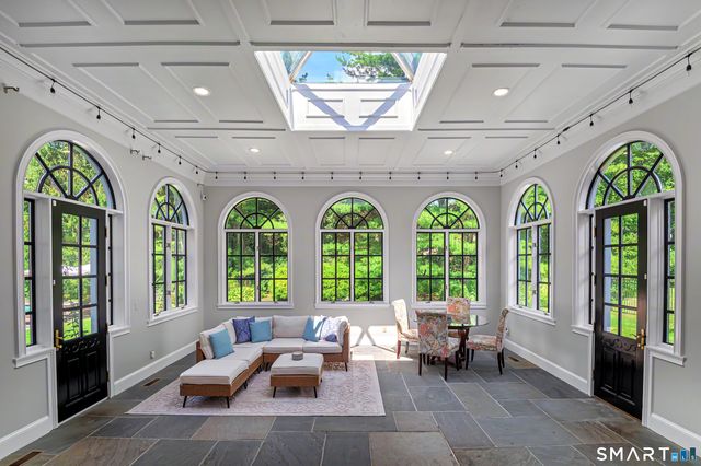 85 Manor Road, Ridgefield, CT 06877