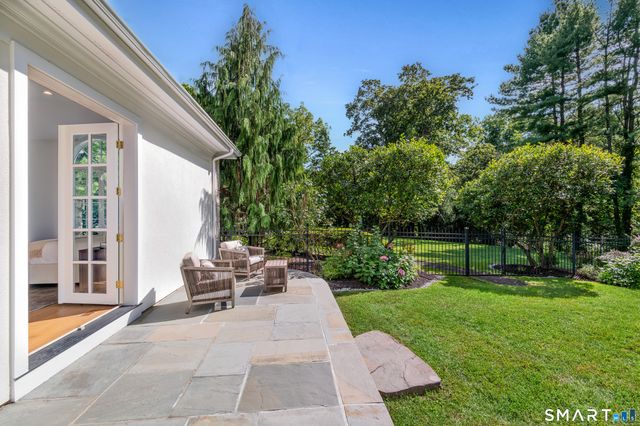 85 Manor Road, Ridgefield, CT 06877