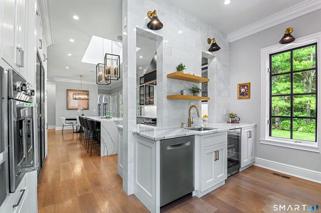85 Manor Road, Ridgefield, CT 06877