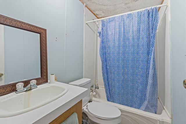 2800 Joyner Swamp Rd., Galivants Ferry, SC 29544