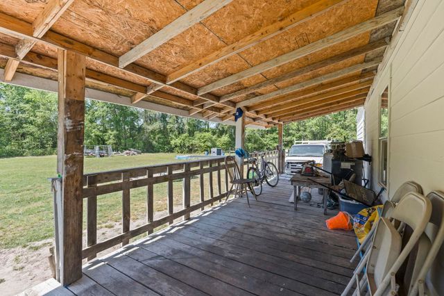 2800 Joyner Swamp Rd., Galivants Ferry, SC 29544