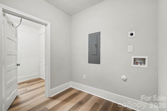 3716 Fieldcrest Road, Charlotte, NC 28217