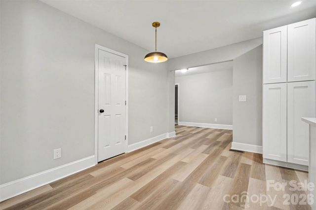 3716 Fieldcrest Road, Charlotte, NC 28217