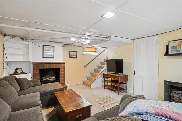 705 High St, Saltsburg Area, PA 15681