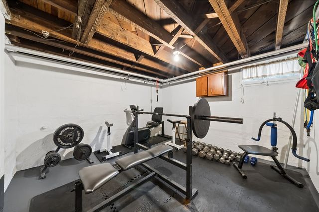 705 High St, Saltsburg Area, PA 15681