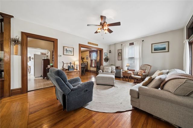 705 High St, Saltsburg Area, PA 15681