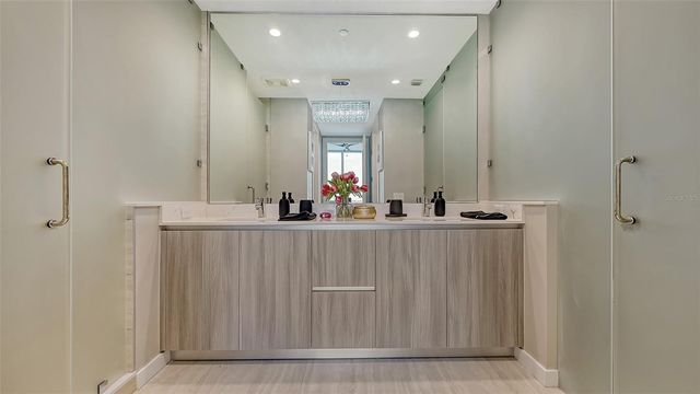 301 QUAY COMMON 606, Sarasota, FL 34236