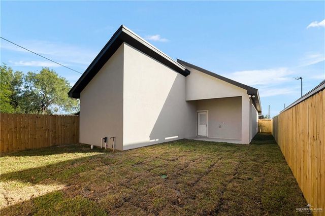 230 W Longoria Drive, Pharr, TX 78577