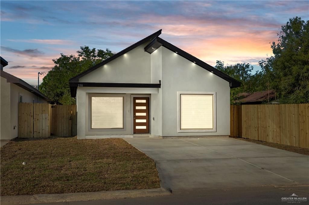 230 W Longoria Drive, Pharr, TX 78577